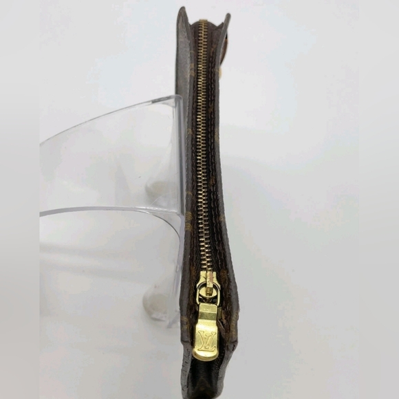 Authentic Louis Vuitton Black Monogram Pouch - Picture 13 of 15